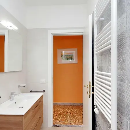 A Casa Dell'artista Apartment *