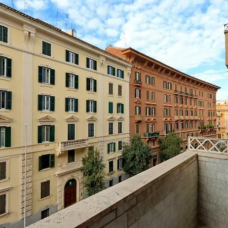 A Casa Dell'artista Apartment Rome